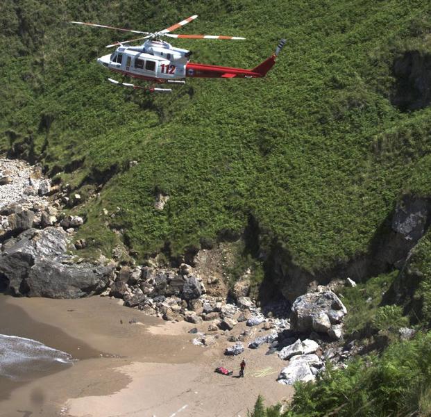 Aparece el cadáver de un hombre en la playa de San Julián, en Liendo