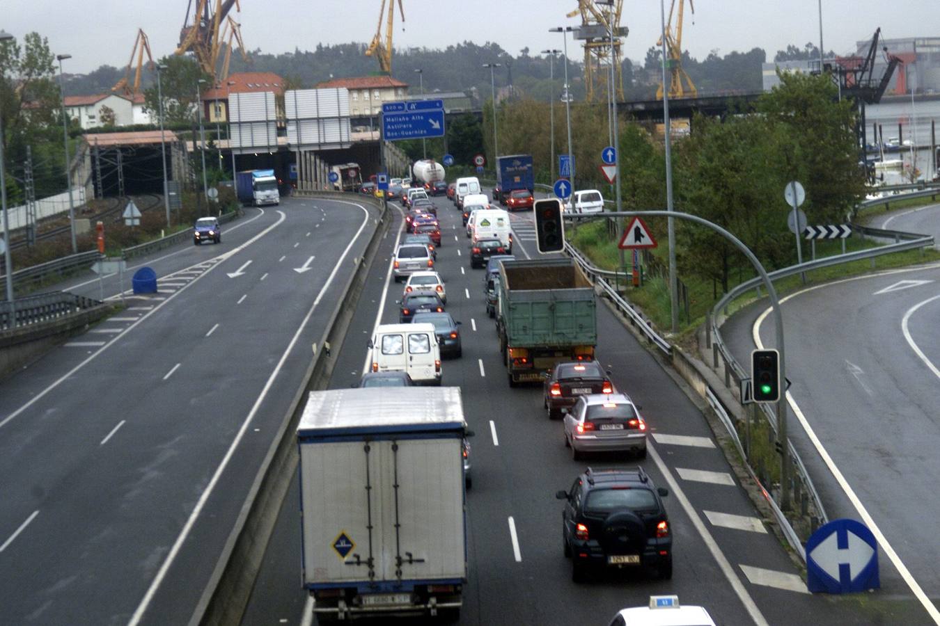 Fomento reforzará la seguridad en 10 túneles en Cantabria