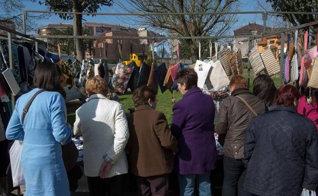 Camargo solivianta a la Junta Vecinal de Maliaño al anular la ayuda anual por el mercadillo