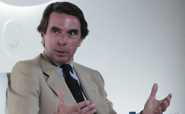 Aznar: «Antes de romperse España se rompe Cataluña»