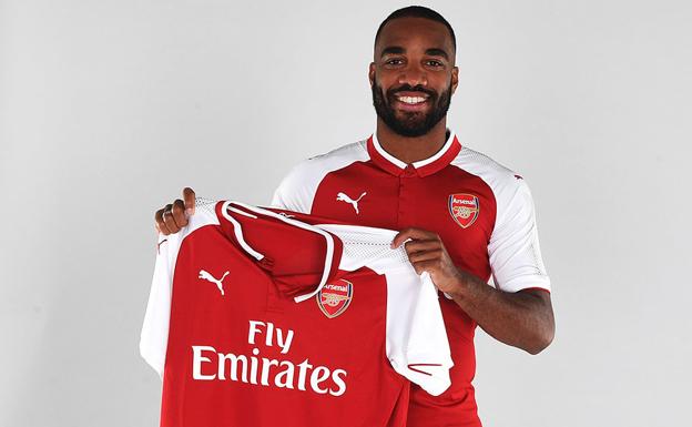 Lacazette, traspasado del Lyon al Arsenal por 60 millones de euros