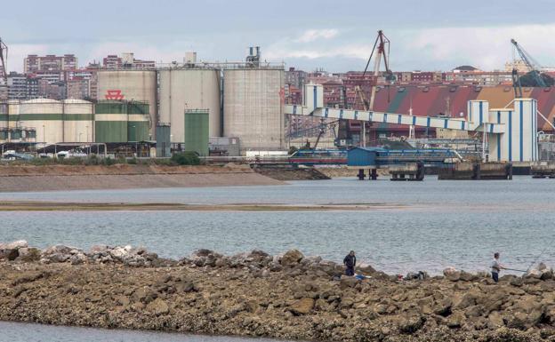 El puerto negocia con FCC la reanudación de las obras del nuevo muelle 9 de Raos