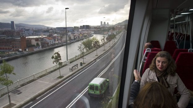 Un estudio de ferrocarril elaborado en la UC reduce el trayecto a Bilbao a 40 minutos
