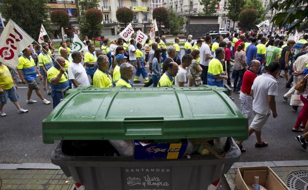 Desconvocada la huelga de basuras en Santander