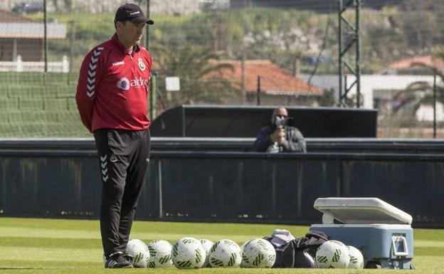 El Racing comenzará la liga en casa ante el Arenas