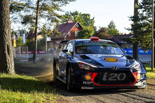 Dani Sordo: «¿Soy yo?, ¿es el coche? No lo sé»