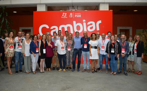 El PSOE aprueba una Ejecutiva sin integración presidida por Eduardo Echevarría