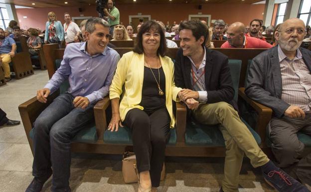 La presidenta nacional del PSOE defiende en Santander la «plurinacionalidad»