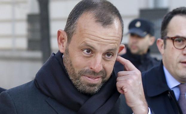 La juez rechaza excarcelar a Rosell porque su fortuna en el extranjero facilitaría su huida