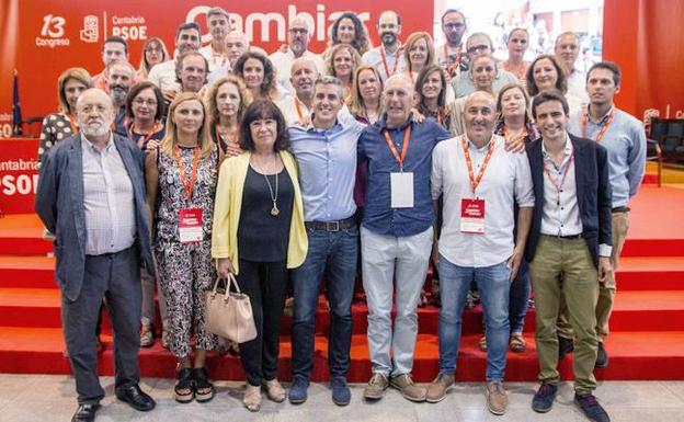 Zuloaga ordenará cambios en la segunda línea de las consejerías socialistas