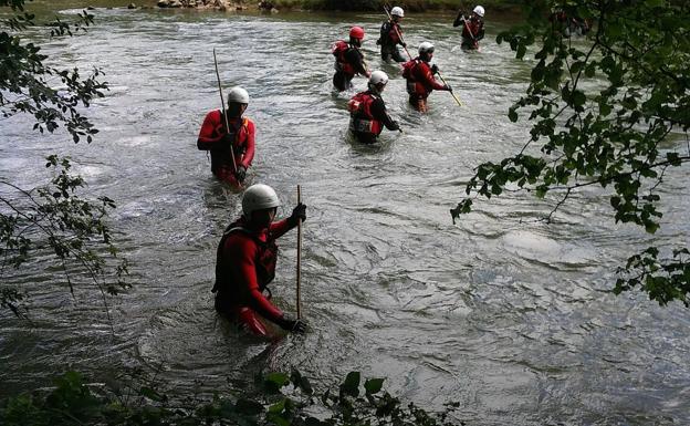 Hallan el cadáver del pescador desaparecido en el Ebro