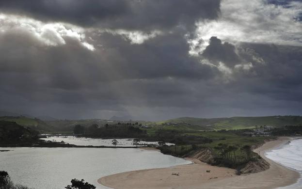 Planes bajo la lluvia