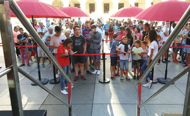 La Porticada se convierte en un salón movil de videojuegos