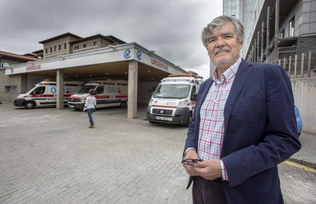«No se puede culpar a la gente por saturar el servicio de urgencias»