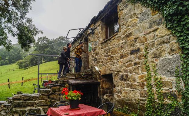 Cabañas en el paraíso