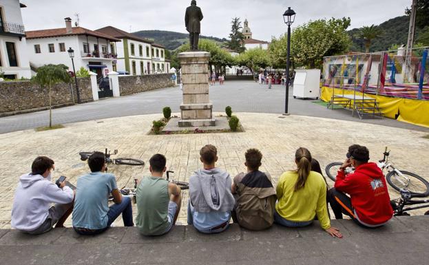 El joven madrileño agredido en Liendo continúa grave, pero su evolución es favorable