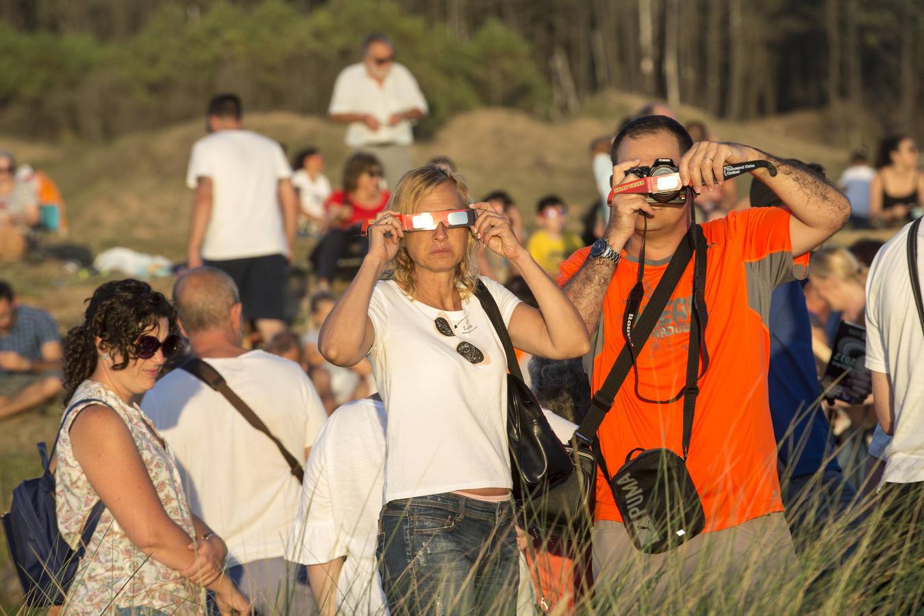 El eclipse, desde la playa de Canallave