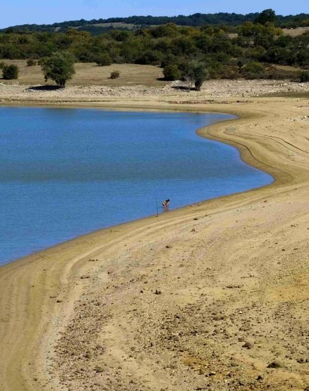 El Gobierno asegura que el suministro de agua está garantizado a toda la población