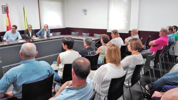 Plan para eliminar los plásticos ganaderos puerta a puerta