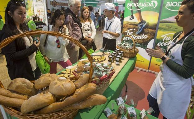 Cita en Torrelavega con la comida ecológica y el Slow Food