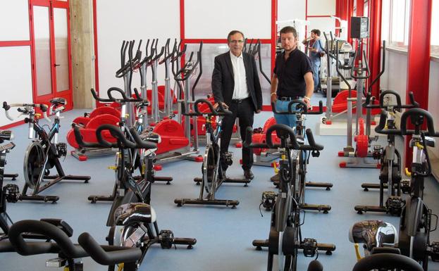 El nuevo gimnasio del Vicente Trueba entra en funcionamiento