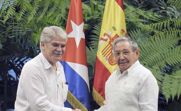 España y Cuba concretan una visita de «máximo nivel» para principios de año