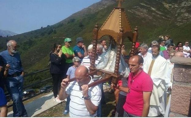 La fiesta en honor de la Virgen de la Luz se celebró en su santuario