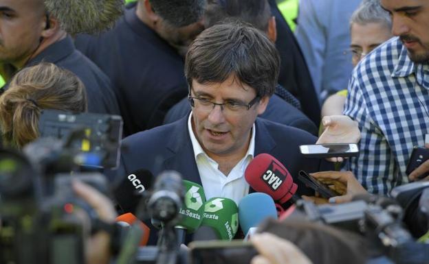 Puigdemont, dispuesto a aplazar el 1-O si Rajoy negocia el referéndum
