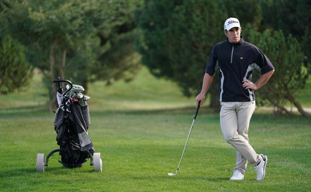 Manuel Ballesteros, primer líder del Campeonato PGA