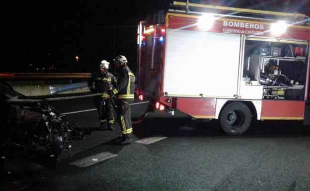 Una mujer resulta herida en un accidente en la A-8 a la altura de Colindres
