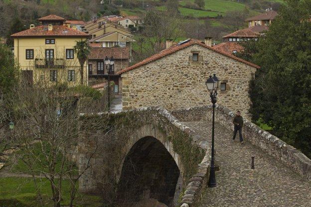 Liérganes recupera las competencias urbanísticas sobre su casco histórico