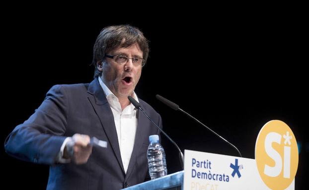 La Guardia Civil desata una operación anticorrupción contra el entorno de Puigdemont