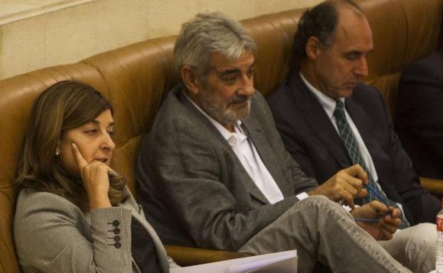 El portavoz del PP llama «Stalin» a la presidenta del partido