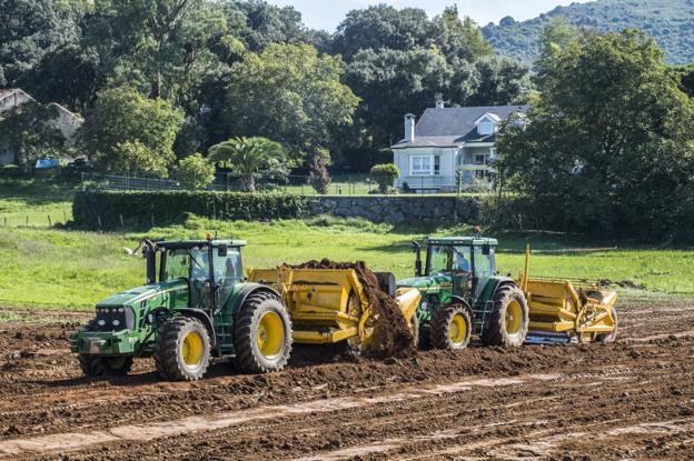 Comienza la construcción de la farmacéutica de Villaescusa