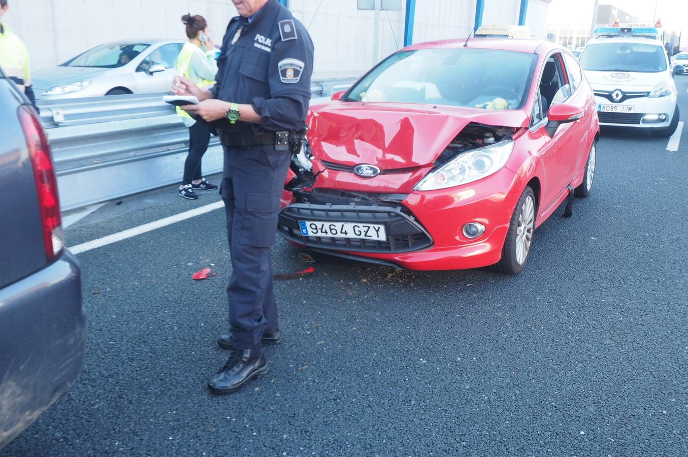 Colisión en cadena en la Avenida de Parayas