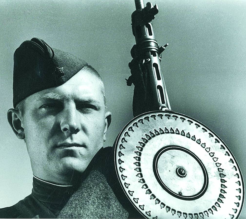 Imágenes de la colección ‘Vanguardia rusa y realismo soviético’