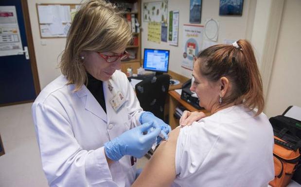 La campaña de vacunación de la gripe se retrasa hasta el próximo lunes