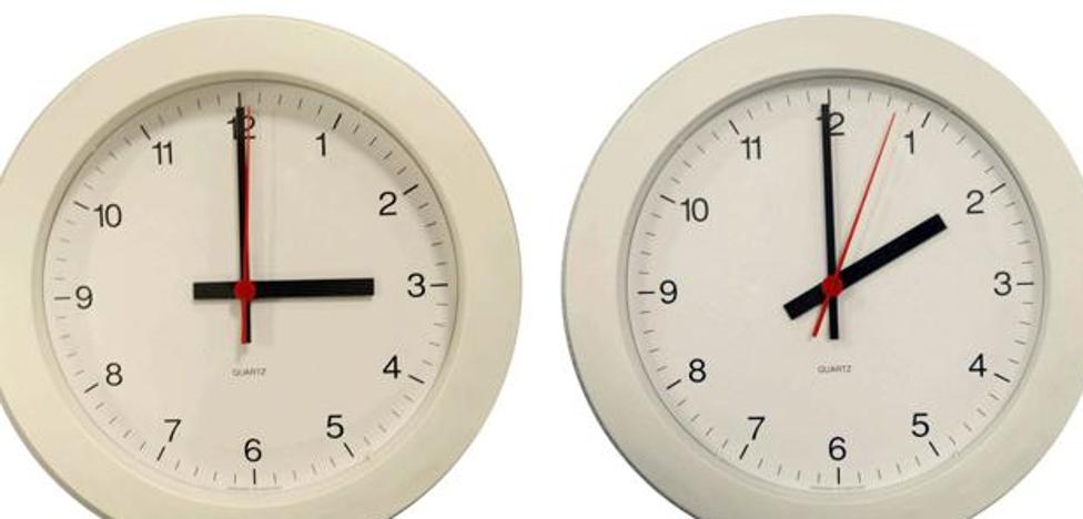 A las tres serán las dos