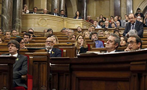 El Constitucional no suspende la DUI y da tres días a la Fiscalía para que se pronuncie