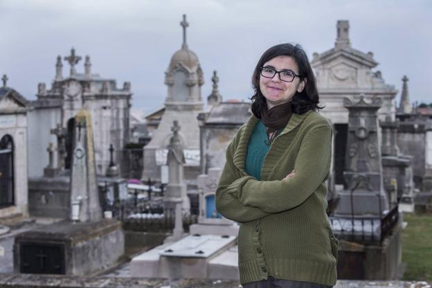 «La sociedad aparta cada vez más el concepto de la muerte de nuestra vida cotidiana»