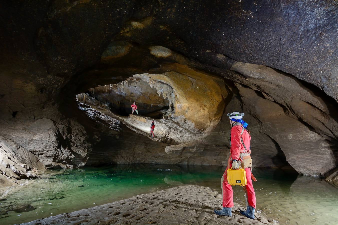 En las entrañas de las cuevas