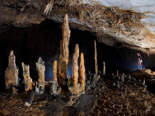 Las entrañas de las cuevas, en un click