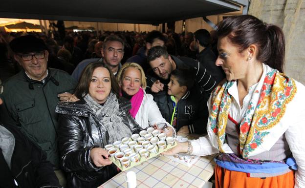 Nueve destilerías se disputarán la Alquitara de Oro en la Fiesta del Orujo