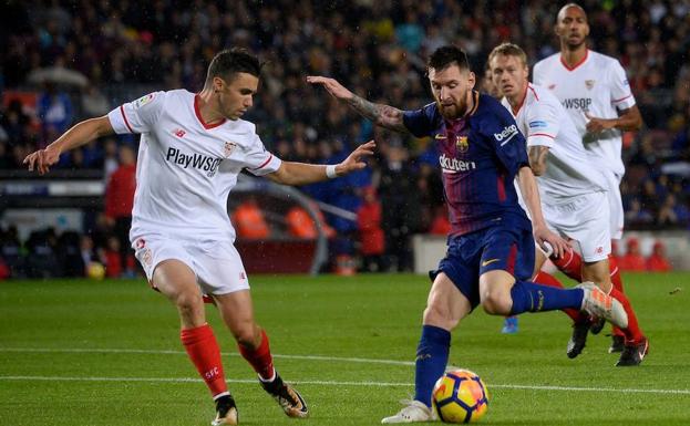 Alcácer se viste de 'killer' en la fiesta de Messi