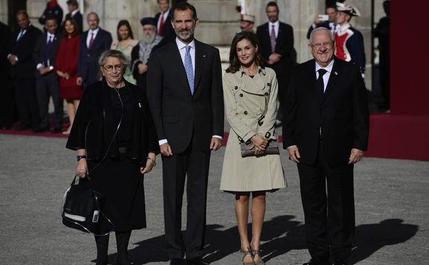 Los Reyes reciben a Rivlin, primera visita de un mandatario israelí a España en 25 años