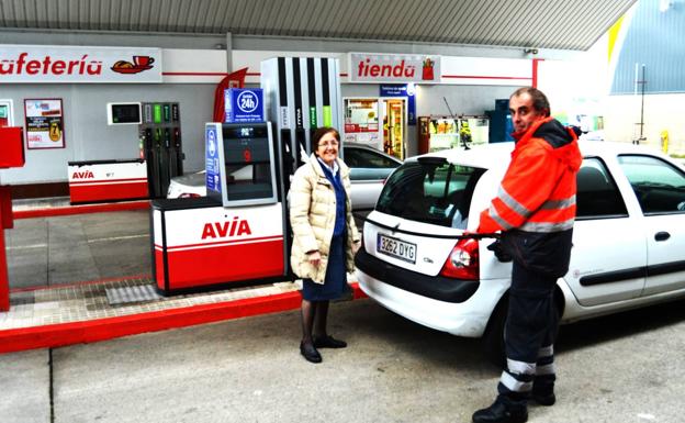 El Gobierno prohibirá las gasolineras sin personal salvo en zonas rurales