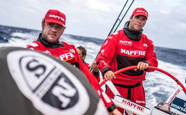 Xabi Fernández: «Esto parece una carrera de coches rumbo al Ecuador»