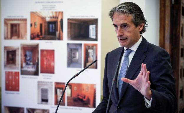 «Estamos en una de las etapas más difíciles de la historia, Rajoy ha hecho lo que debía»