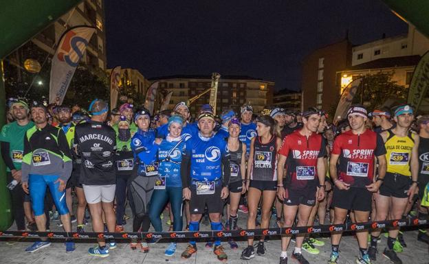 2.500 luces a la carrera entre escaleras, barro y andamios