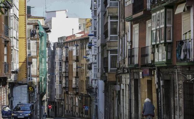 Los vecinos del Cabildo, «desanimados» por quedar paradas las reconstrucciones